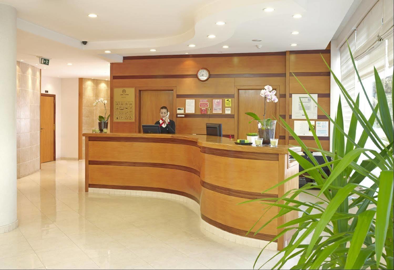 Hotel Coroa De ファティマ エクステリア 写真